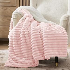 Bedsure Sherpa Fleece Throw Blanket 50x60 Pink Cozy Soft Warm – New With Tags